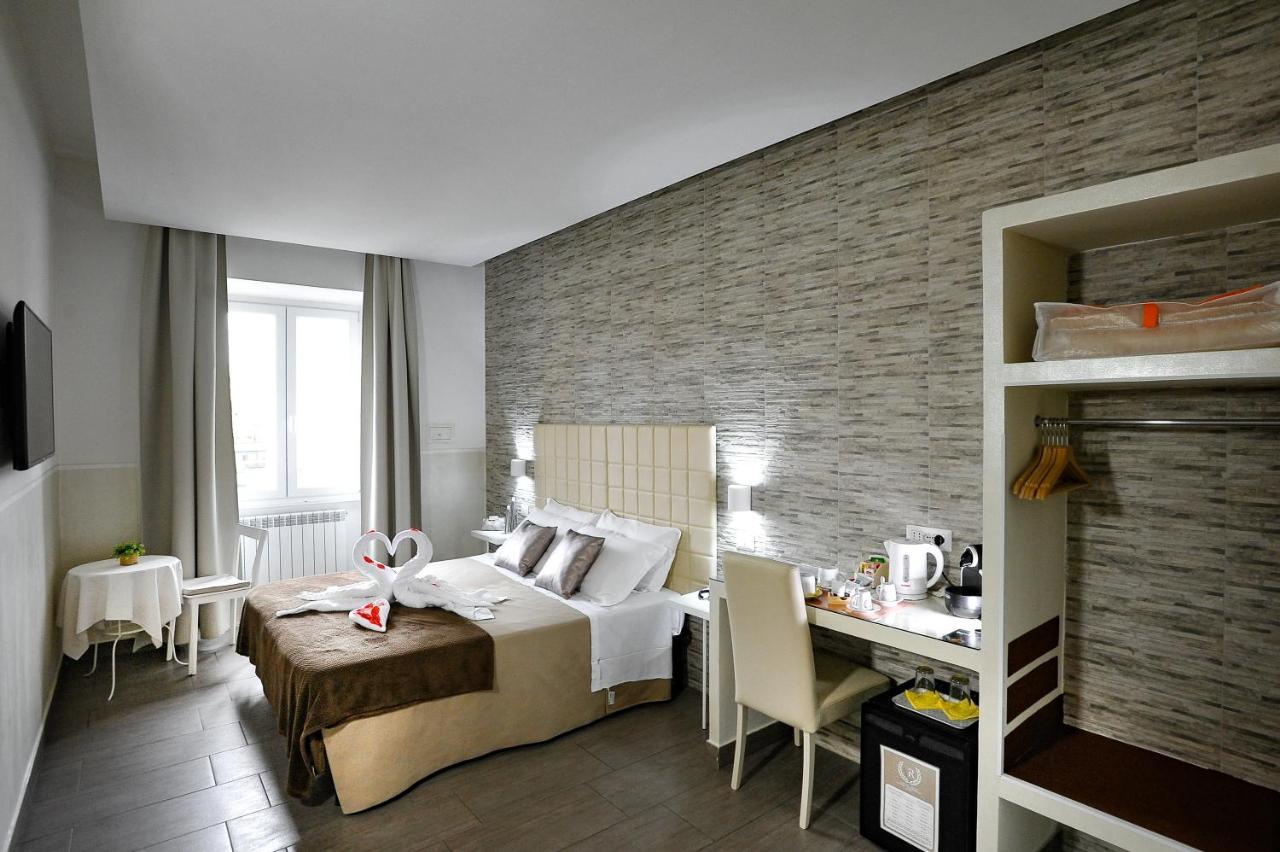 Domus Castroni Pompeo Magno Bed & Breakfast Rome Exterior photo